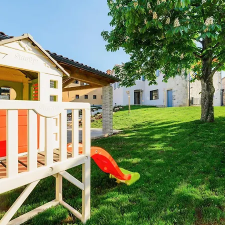 Holiday home In With Outdoor Swimming Pool *